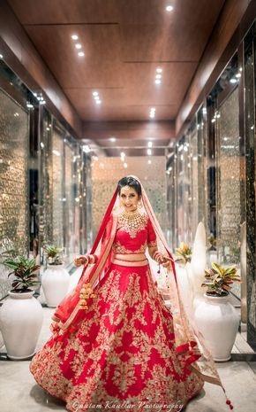 DESIGNER RED PARTY WEAR LAHENGA CHOLI