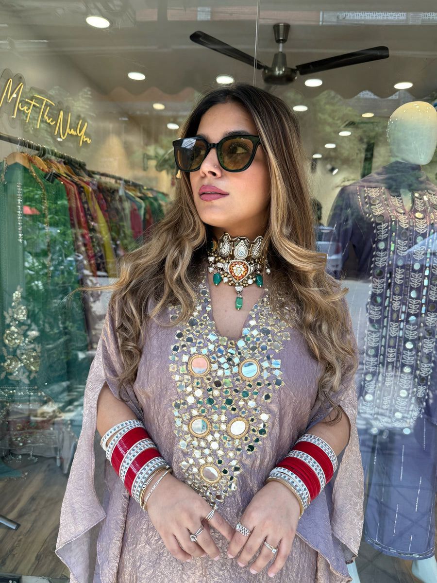 Aaina-e-Noor Kurta Set