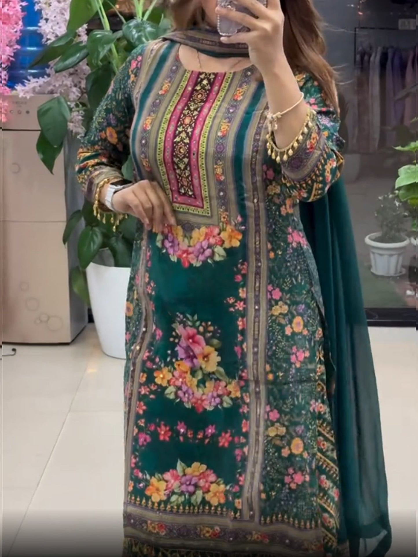 Aapsee  Pakistani Heavy Fancy Plazzo Pair With Dupatta  Set