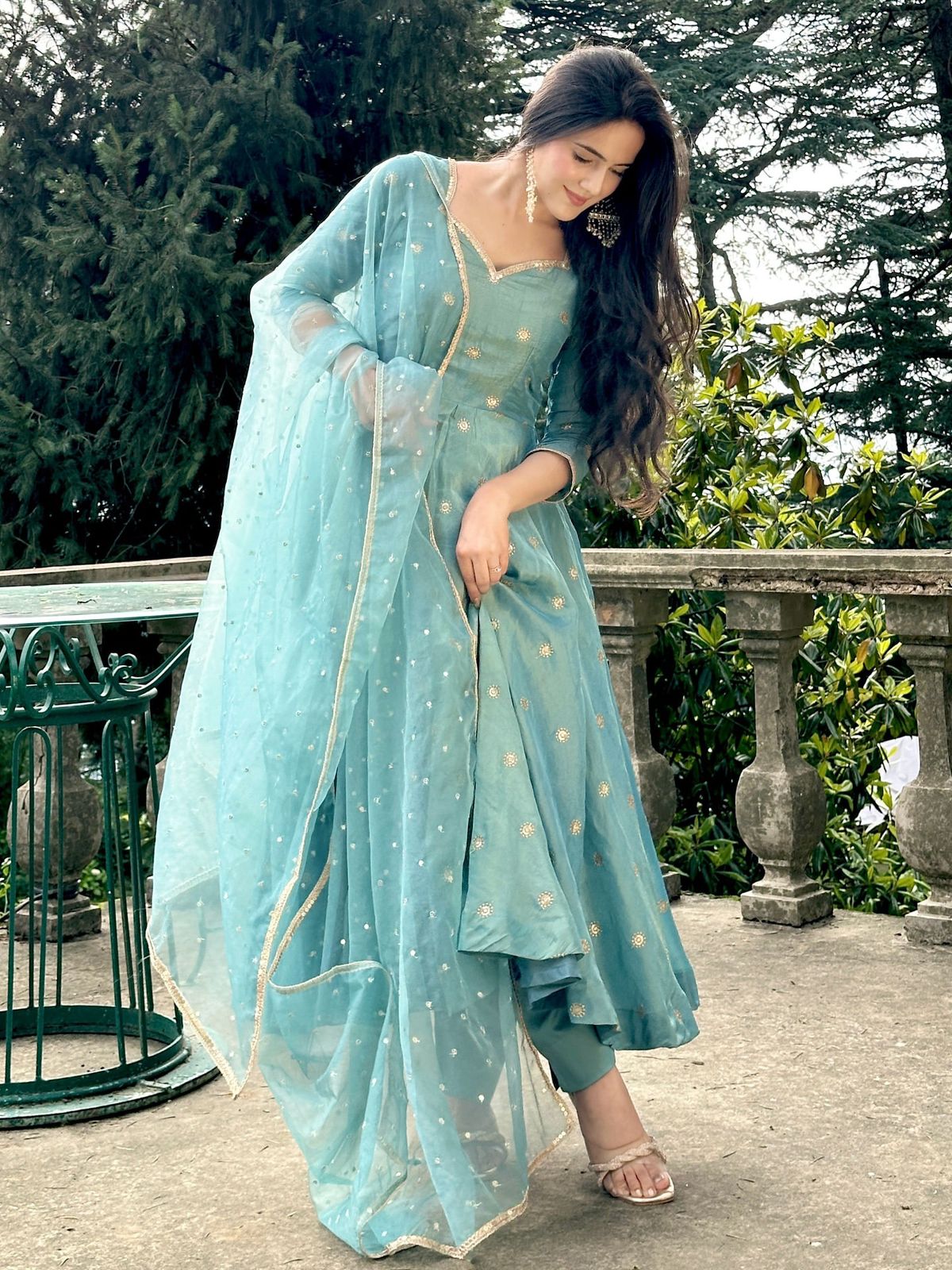 Aangan Raas Anarkali