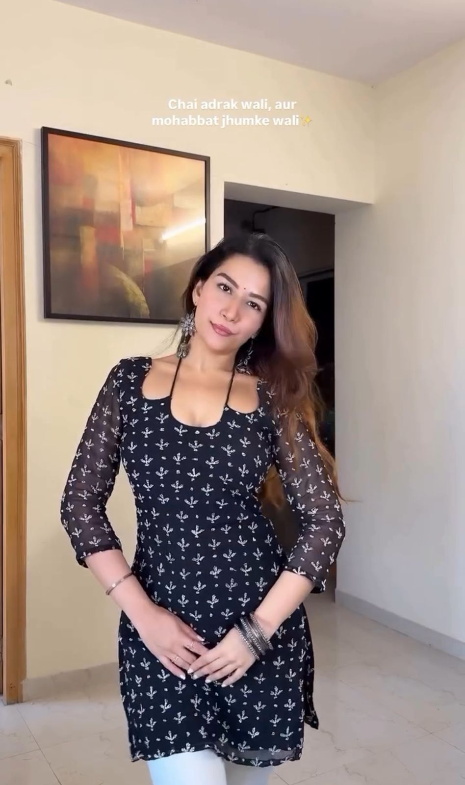 Nazakat Noir Kurti