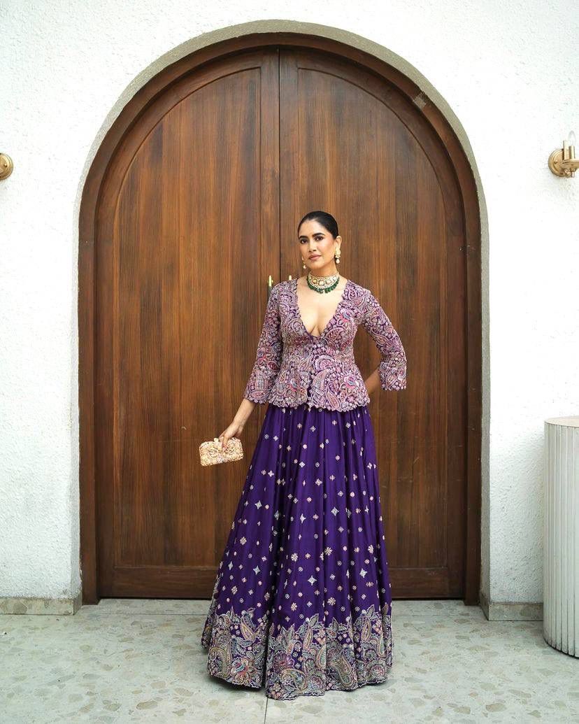 Jashn-e-Rang Anarkali Gown