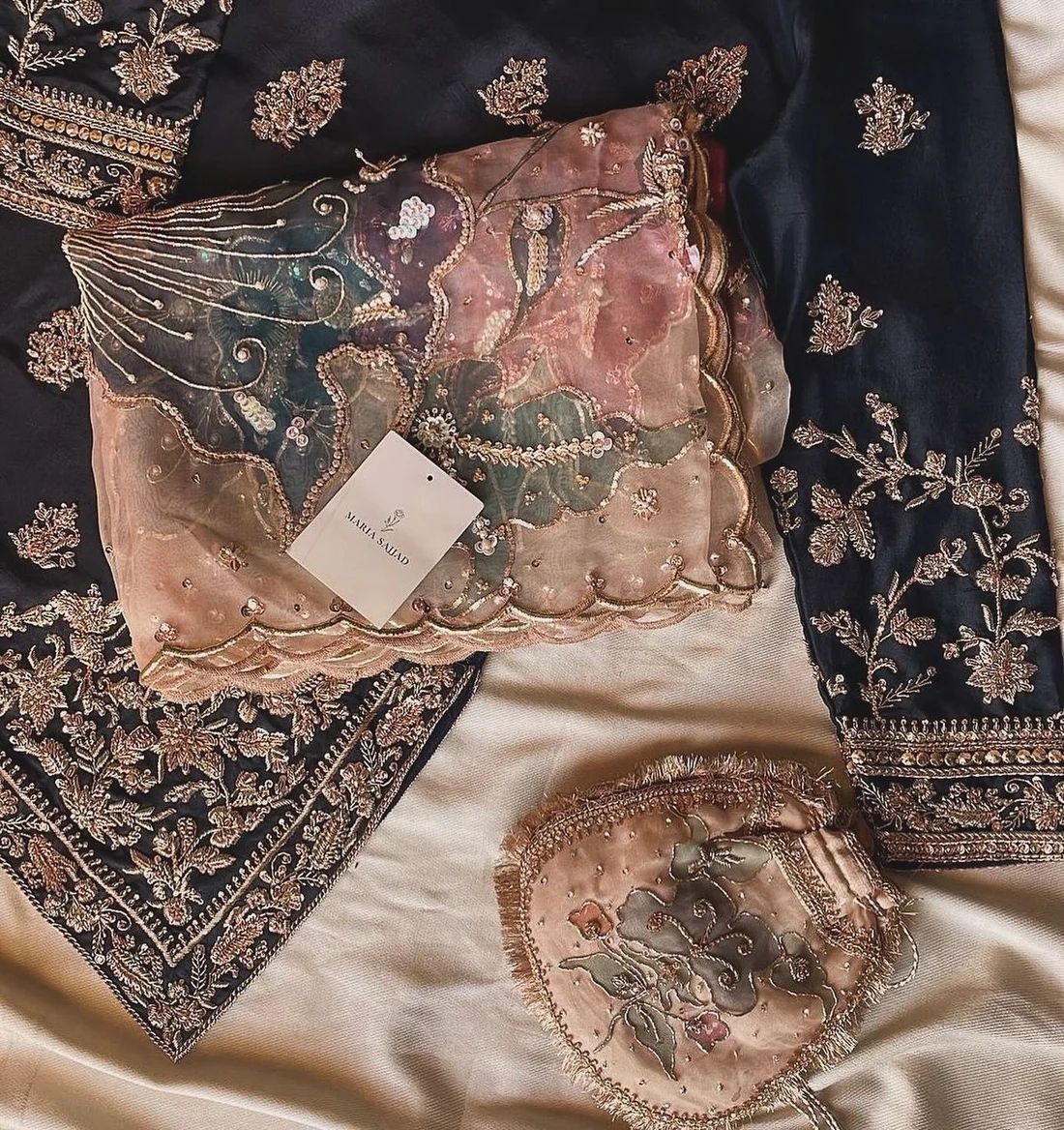 Naaz-E-Siyah Sharara Set