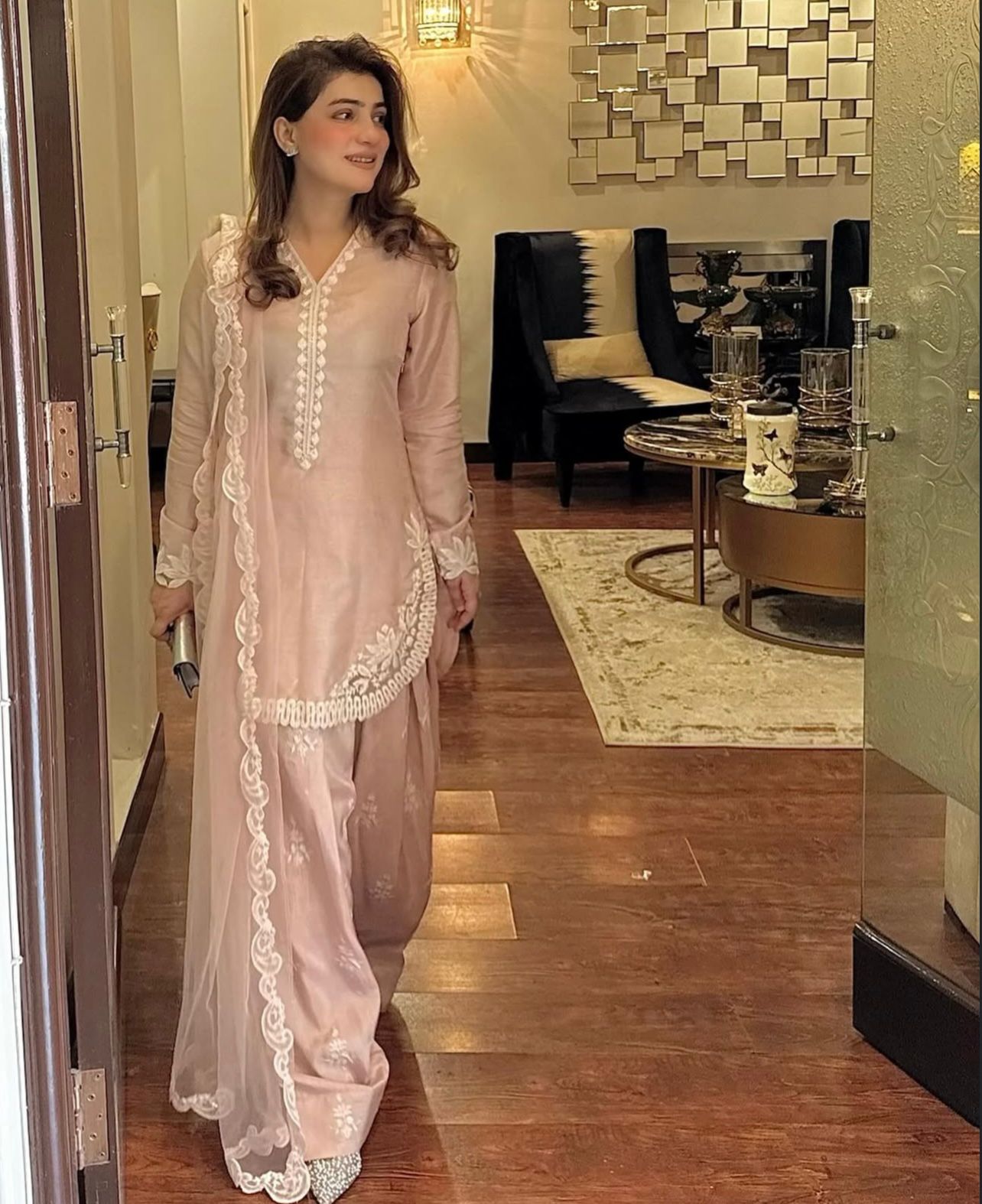 Adaa-E-Ishq Farshi Ensemble