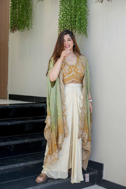 Jashn-E-Husn Cape Set