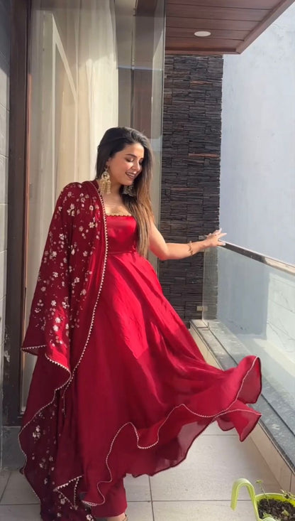 Zarmin Wine Glow Anarkali Suit