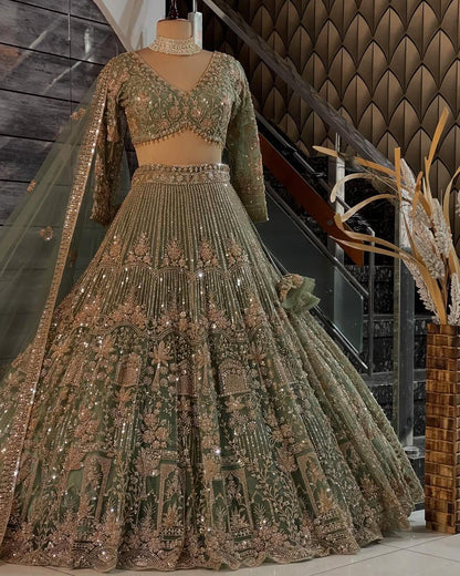 Zahira Mehrunisa Royal Lehenga