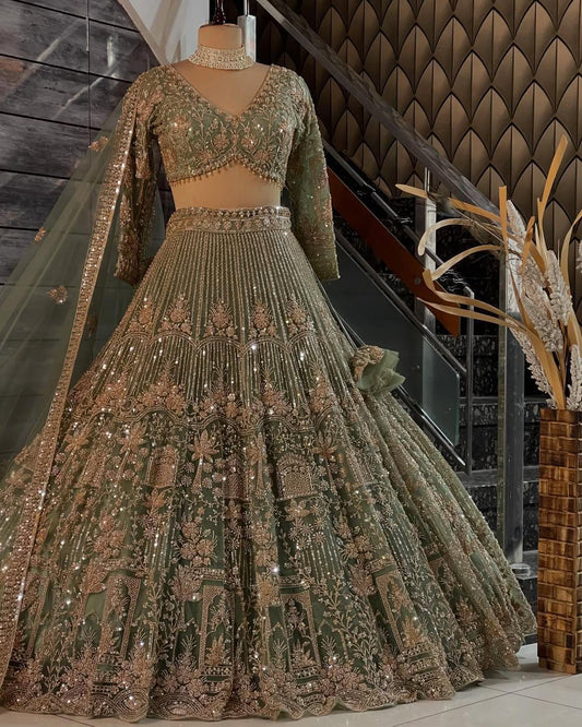 Zahira Mehrunisa Royal Lehenga