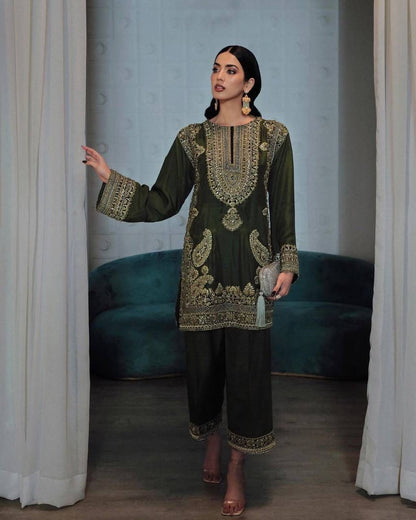 Mehfil-e-Hara Salwar Suit
