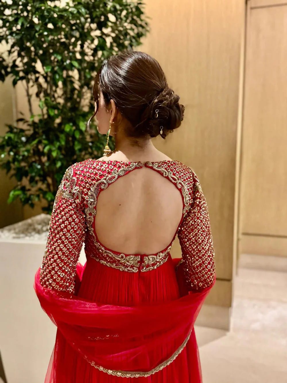 Noor-e-Laal Sharara Set