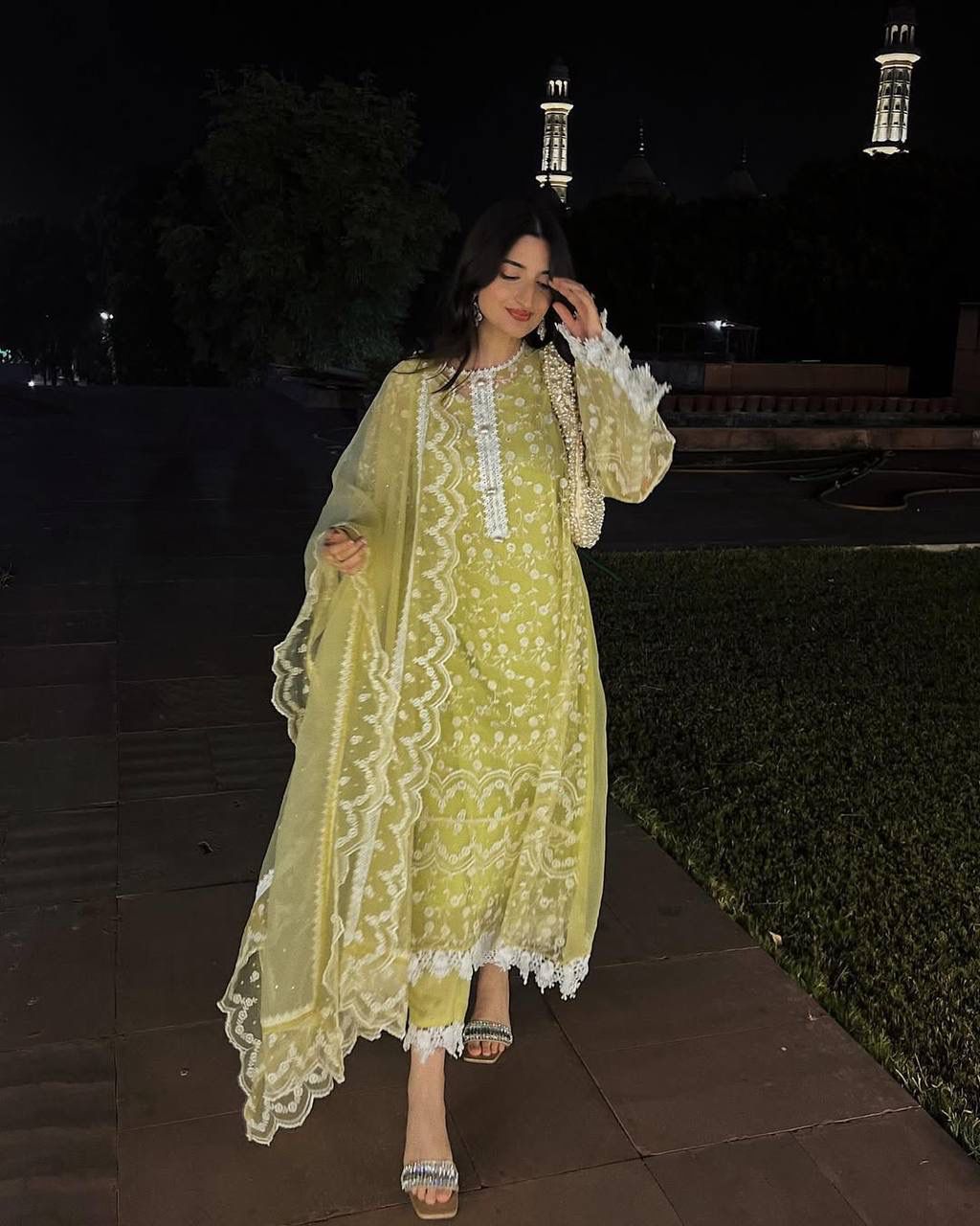 Roohani Ruh Net Salwar Suit Set